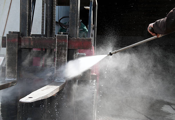 Best Building Exterior Washing  in Gainesville, TX